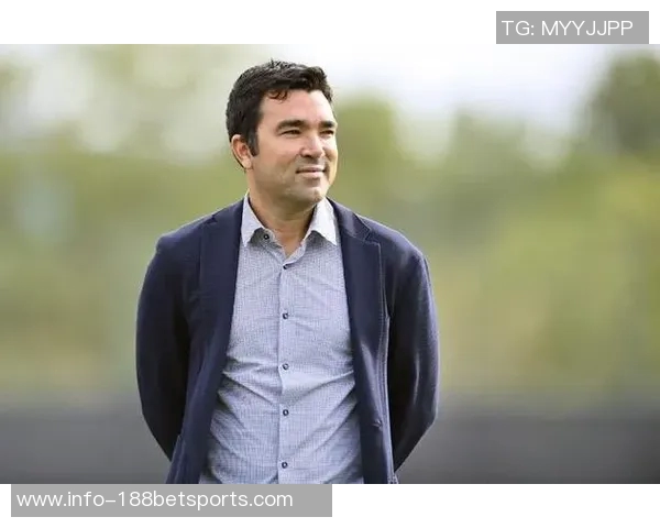 加维社交媒体分享与坎塞洛重聚合照表达喜悦之情与兄弟情谊