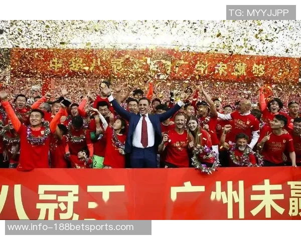 媒体人质疑广州队处罚缺失呼吁剥夺其冠军荣誉的合理性