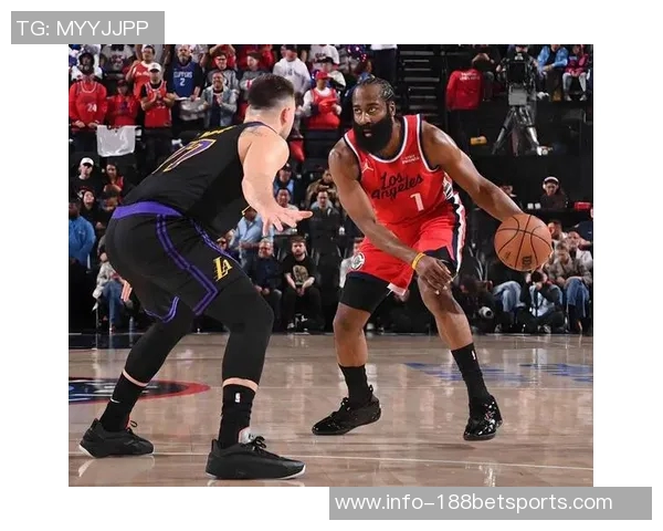 快船强势崛起小卡与哈登联手助球队取得11胜2负佳绩 快船强势崛起小卡与哈登联手助球队取得11胜2负佳绩